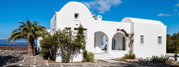 Luxury Villa Hartland Estate in Santorini