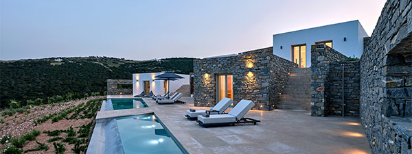 Luxury Villa Foyer in Paros